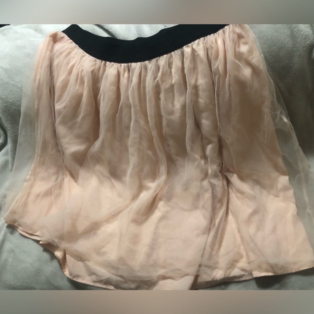 Forever 21 Peach Tulle Skirt with Black Waistband